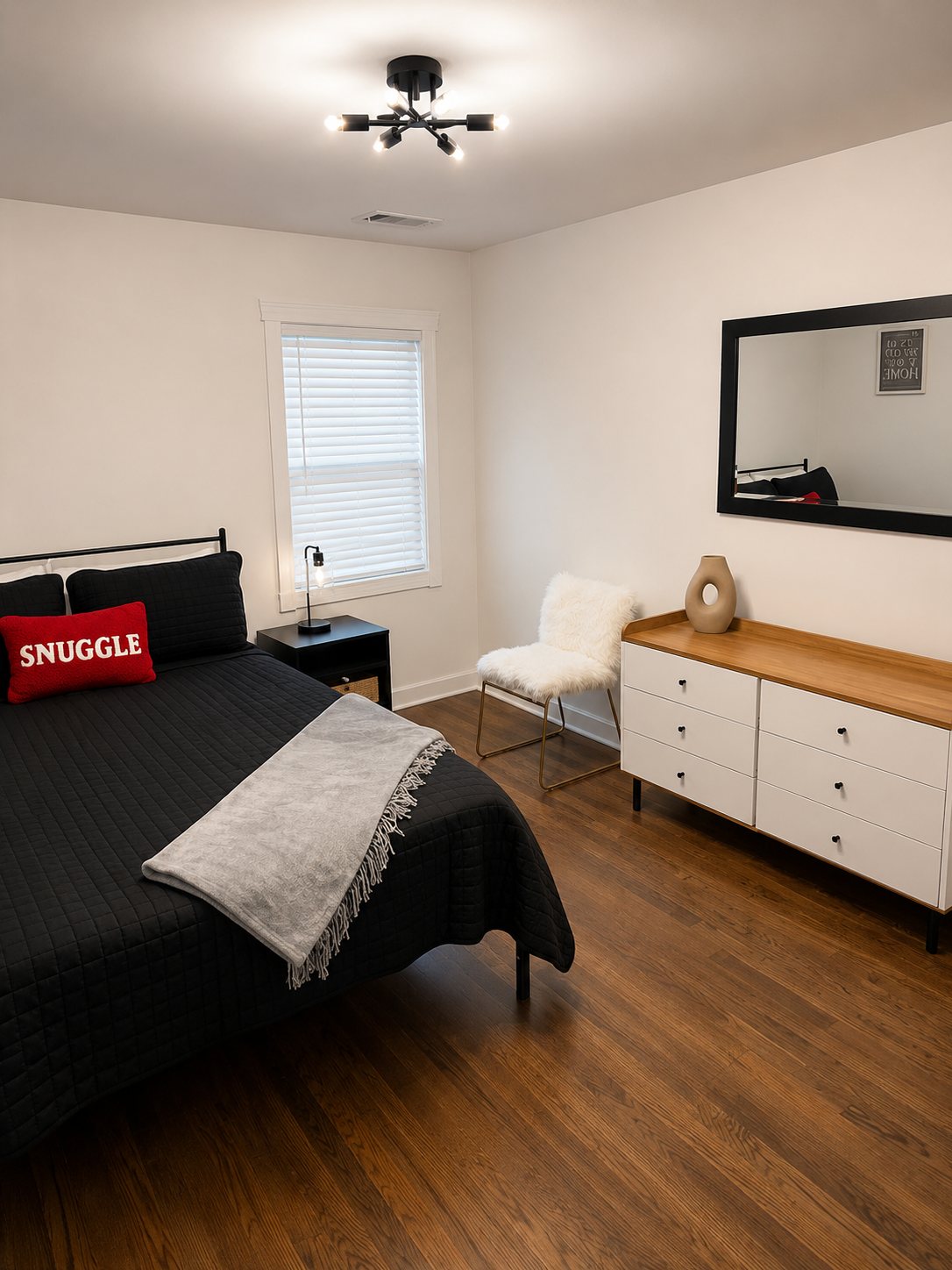 bedroomhardwood